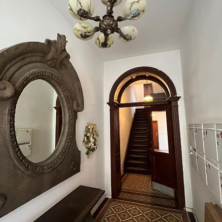 Retro Appartement Im Herzen Von Koeln Deutz Exteriör bild