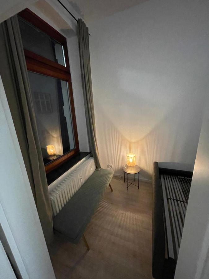 Retro Appartement Im Herzen Von Koeln Deutz Exteriör bild